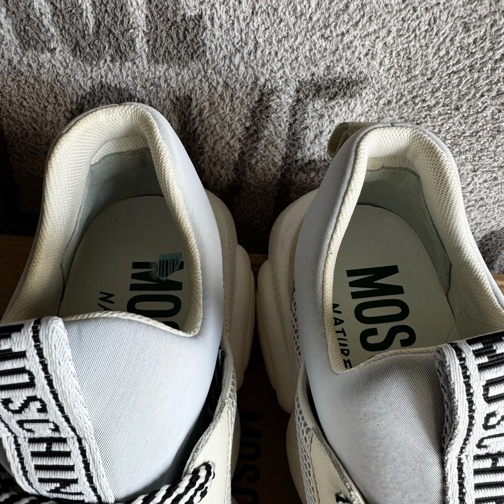Moschino teddy sneakers white size 42 - Picture 13 of 13